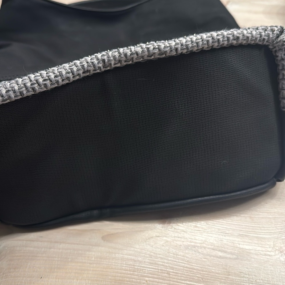 Purse - Picture 5 of 7